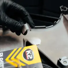 Jak skutecznie skleić polipropylen - najlepsze kleje i techniki
