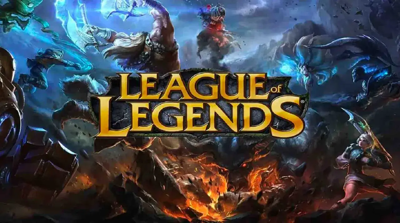 Grafika z gry League of Legends, która powstała w 2009 roku. Bohaterowie walczą na tle płomieni i mrocznych gór.